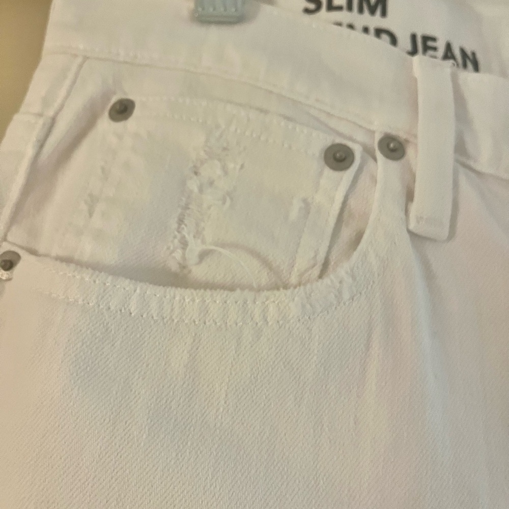 NWT J. Crew Women's White Boyfriend Jeans - Picture 6 of 8